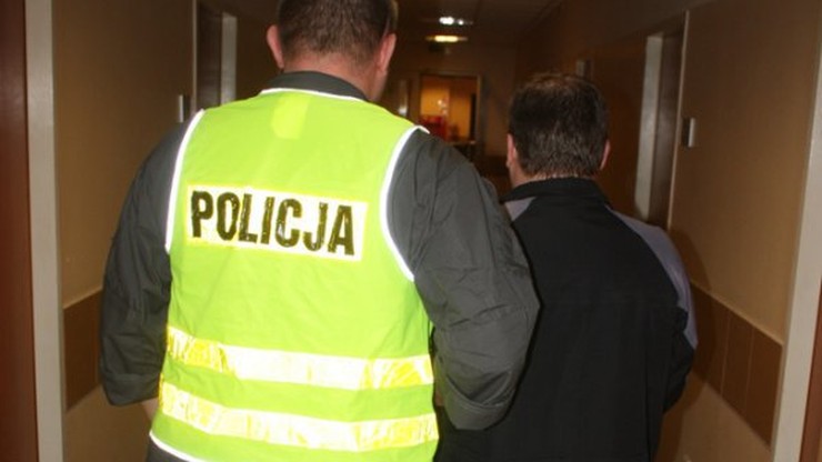Oślepiał laserem pilotów samolotów pasażerskich