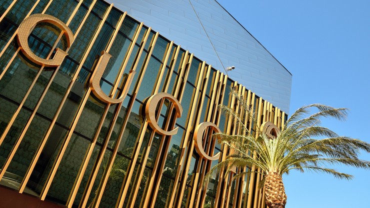 Gucci daje parom homoseksualnym płatny urlop. Na "miesiąc miodowy" po ślubie