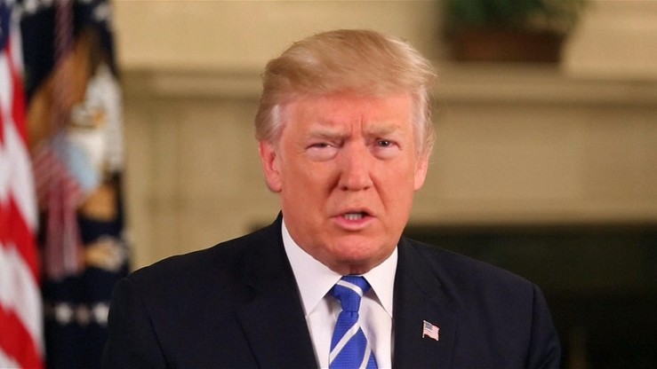 Trump w rozmowie z premierem Japonii nie wykluczył użycia broni jądrowej przeciw KRLD