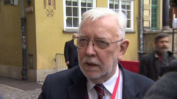 "GW": Jerzy Stępień będzie miał postępowanie dyscyplinarne przed TK. Może stracić emeryturę