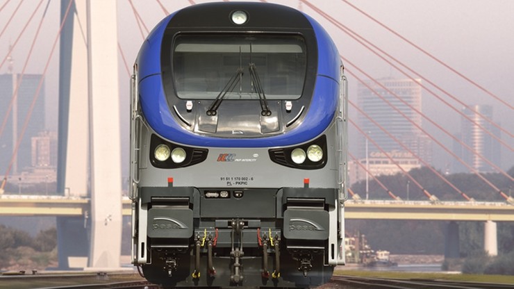 PESA i PKP Intercity zbudują dwunapędową lokomotywę