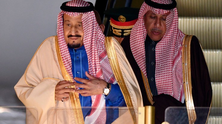 1000-osobowa świta i ponad 400 ton bagażu. Król Arabii Saudyjskiej w podróży