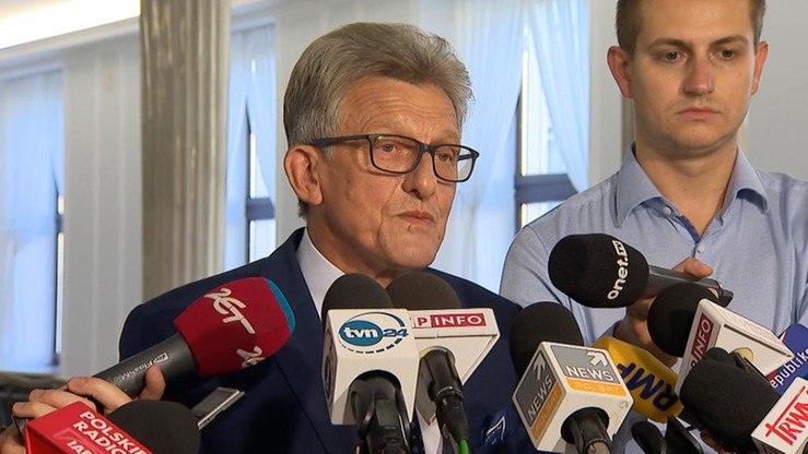 "Panie posłanki z Nowoczesnej wtargnęły do pomieszczenia". Piotrowicz o spotkaniu z Komisja Wenecką