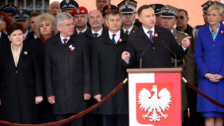 "Nie widziałem żadnego polityka opozycji. To skandaliczne zachowanie". Karczewski o obchodach 3 maja