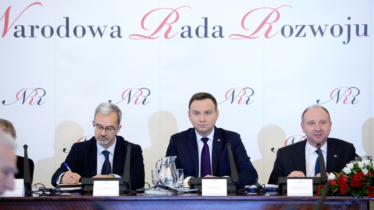 Prezydent: Unia straci konkurencyjność, jeśli radykalnie będzie ograniczać emisję dwutlenku węgla
