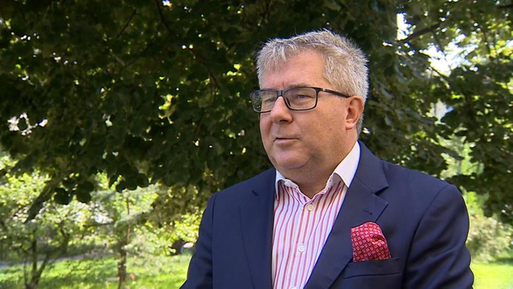 Czarnecki: polski rząd słucha obywateli, a nie takiego czy innego urzędnika