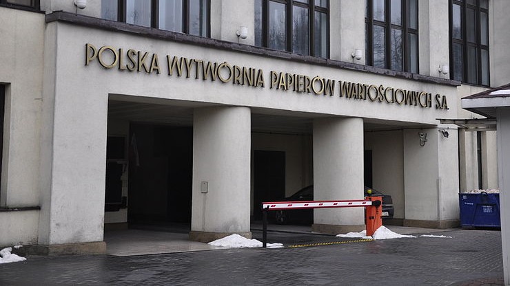 Bronią "boskiego prądu". PWPW wspiera Energę ws. zawierzenia Opatrzności Bożej