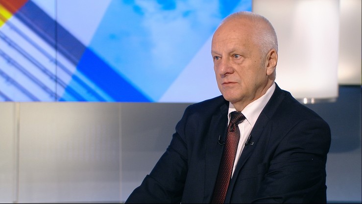 "Najgorszy minister. Mimo silnej konkurencji" - Niesiołowski o Macierewiczu
