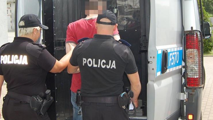 Brutalnie pobili 75-latka i zabrali mu 12 zł. Mężczyzna doznał złamania kości twarzoczaszki