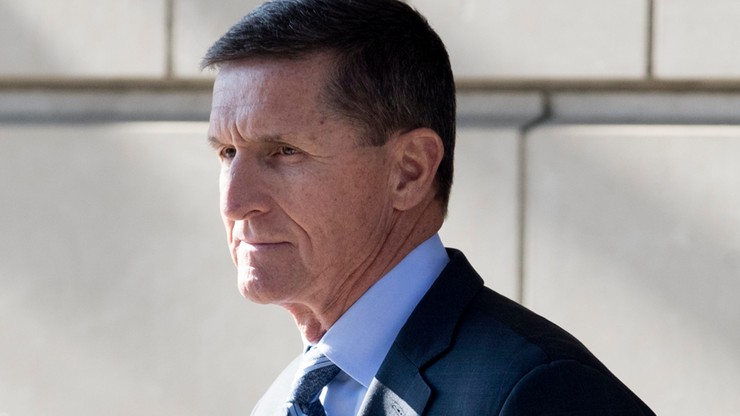 Były doradca Trumpa przyznał się, że okłamał FBI ws. kontaktów z Rosją. Obiecał współpracę