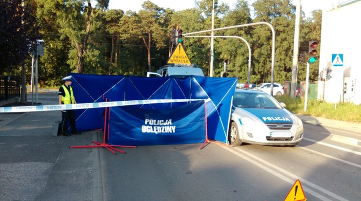 Bydgoszcz: 83-letni pieszy wszedł na przejście. Zabił go samochód