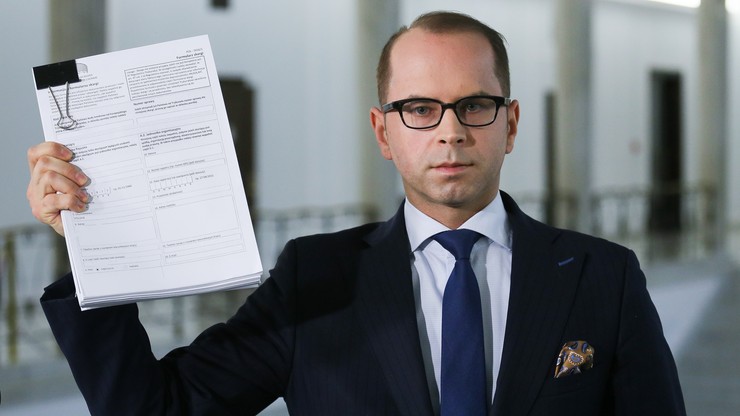 Poseł Szczerba zaskarżył Polskę do europejskiego trybunału. Za to, że Kuchciński wykluczył go z głosowania