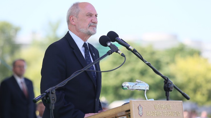 Macierewicz otrzymał dokumenty o przejęciu przez MON willi gen. Jaruzelskiego