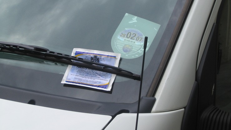 Cyfrowy prawnik walczy z niesłusznymi mandatami. Oszczędził "klientom" ponad 2 mln funtów