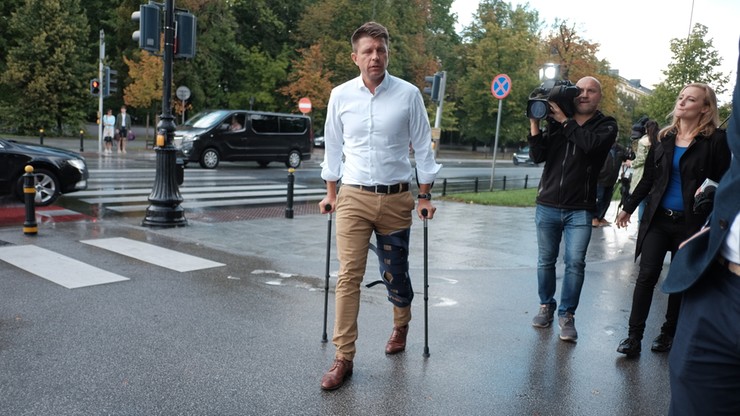 Petru wystąpił do sądu ws. inwigilacji. Chce poznać nazwiska podsłuchujących go policjantów i zabezpieczyć dowody