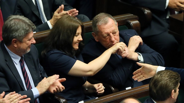 Sejm wybrał członków Rady Mediów Narodowych. Opozycja: stworzyliście stanowiska dla siebie
