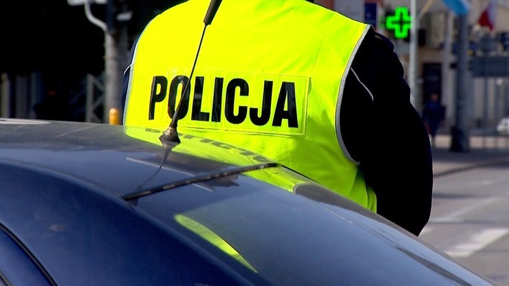Znieważali obywatela Bangladeszu, który przygotowywał im jedzenie. Usłyszeli zarzuty
