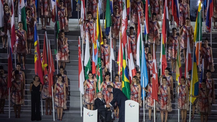 Białoruski paraolimpijczyk usunięty z igrzysk. Rozwinął rosyjską flagę na ceremonii otwarcia