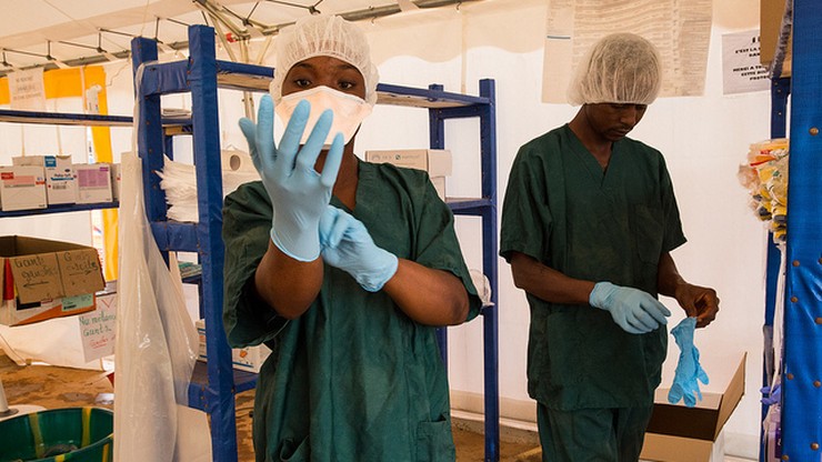 Kwarantanna w Nigerii. Władze obawiają się powrotu Eboli