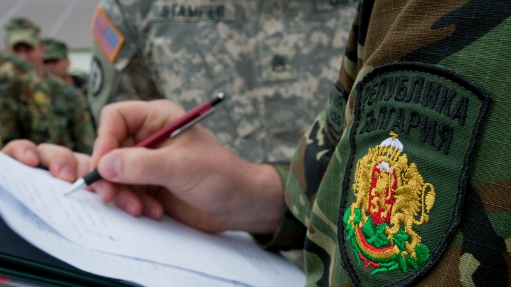 Bułgaria: policja przejęła 80 kg heroiny i broń "wystarczającą do przeprowadzenia dużego ataku terrorystycznego"