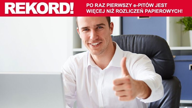 Po raz pierwszy więcej PIT-ów elektronicznych niż papierowych