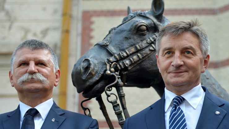Odsłonięto figury polskiego ułana i węgierskiego huzara w Przemyślu