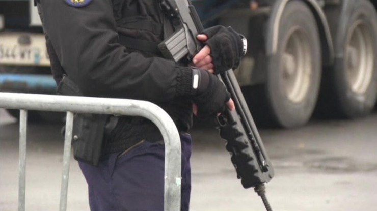Dziesiątki dodatkowych zabezpieczeń przed szczytem w Paryżu