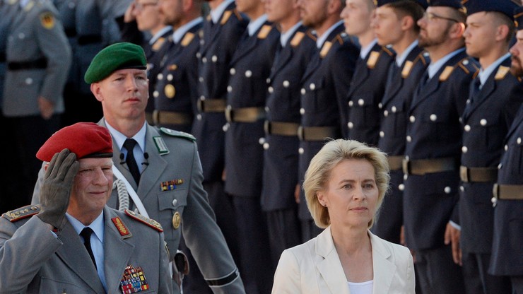 Uchodźcy z Syrii w Bundeswerze. Kolejny kontrowersyjny pomysł minister obrony