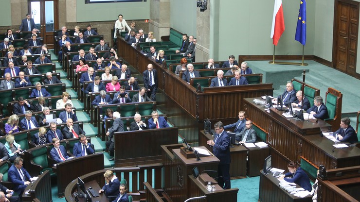 Niemcy negatywnie oceniają wiarygodność polskiego rządu jako partnera w UE