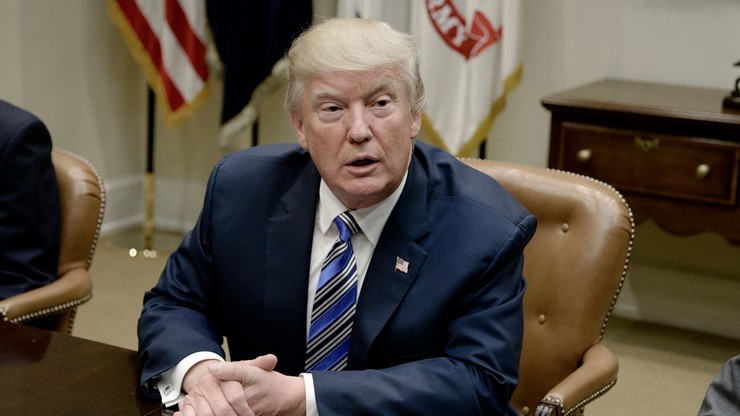 Trump zapowiada nominowanie Christophera Wraya na szefa FBI