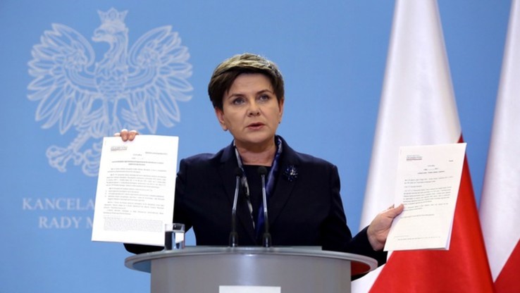 Szydło: dzieci nie będą odbierane rodzicom tylko z powodów ekonomicznych