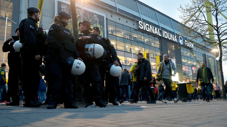 "Ładunki wybuchowe poważne" - rzecznik policji