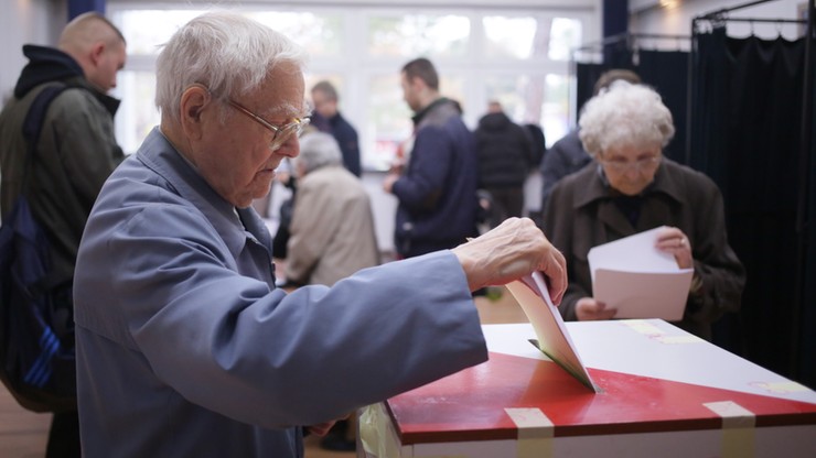 PKW: frekwencja wyborcza wyniosła 50,92 proc.