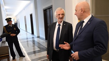 12-01-2017 12:27 "Kończy się »Muppet Show«, wszystko wraca do normy" - Terlecki o zakończeniu protestu PO