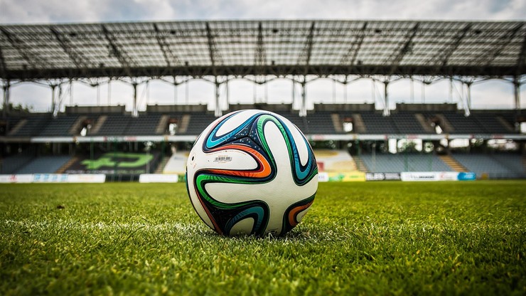Arbiter zlitował się nad młodymi piłkarzami i przerwał mecz. Teraz za to odpowie