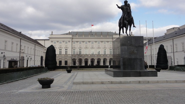 10 zgromadzeń publicznych w Warszawie 10 kwietnia