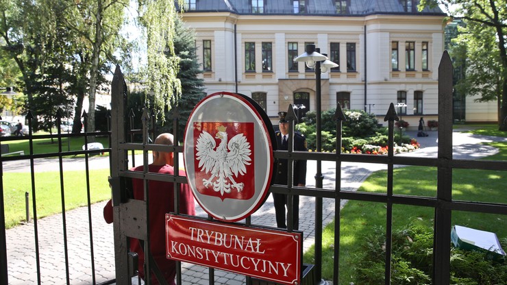 Nowa ustawa o Trybunale Konstytucyjnym wchodzi w życie