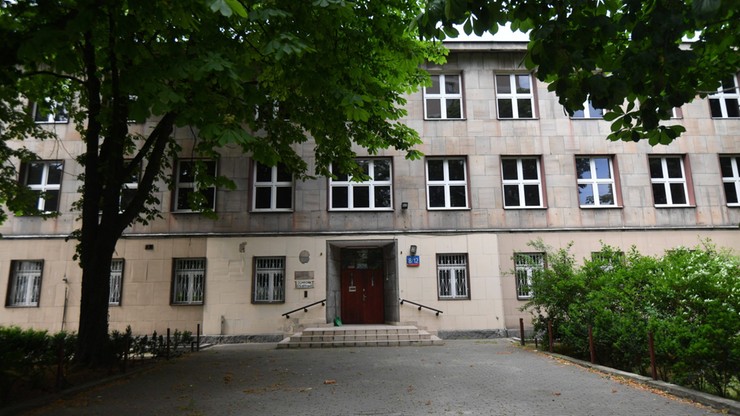 Radni PiS: będzie wniosek o sesję ws. powrotu szkoły na ul. Twardą