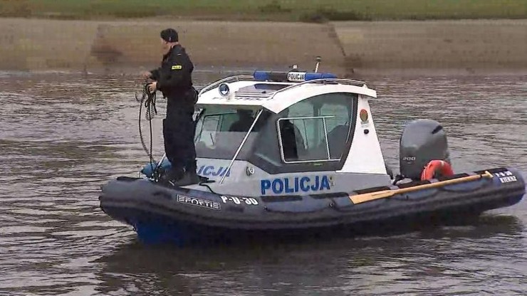 Kolega Ewy Tylman usłyszał zarzut zabójstwa. Policja wciąż szuka ciała kobiety