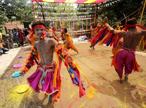 Holi