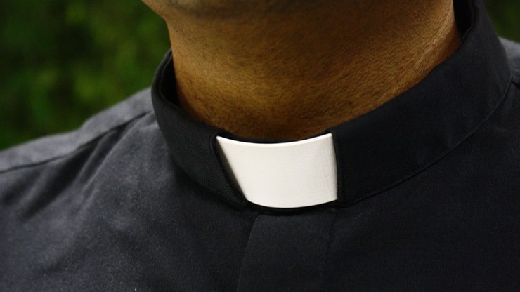 Ksiądz oskarżony o pedofilię chce dobrowolnie poddać się karze