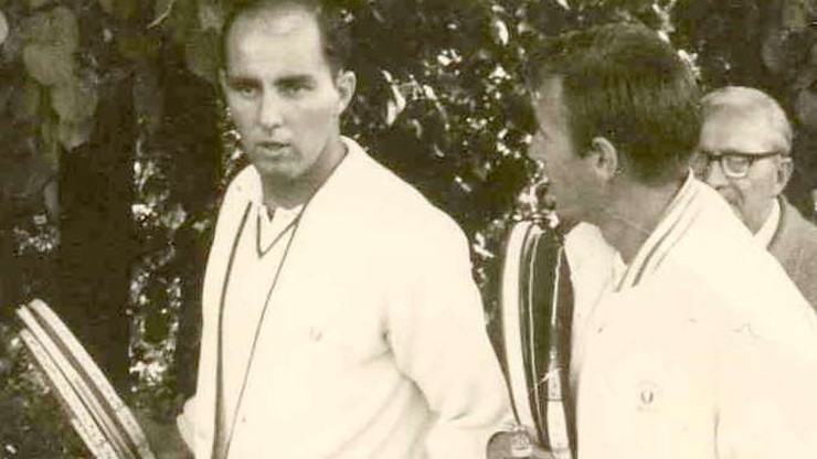 Upadek legendy. Bob Hewitt wyrzucony z tenisowej galerii sław