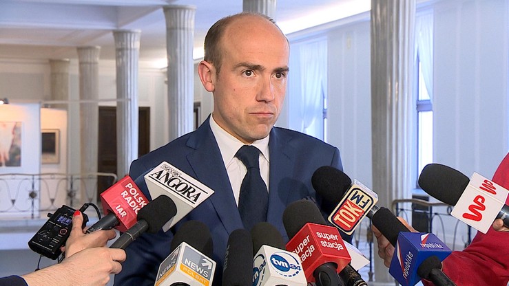"Wojna polsko-polska się zaostrza", "sądy na celowniku PiS". Komentarze po uchwale sędziów Sądu Najwyższego