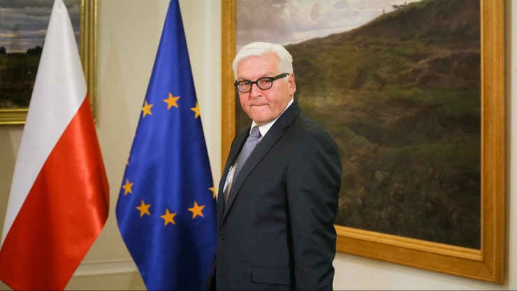 "Boso po polu minowym"."FAZ" o wizycie Steinmeiera w Warszawie