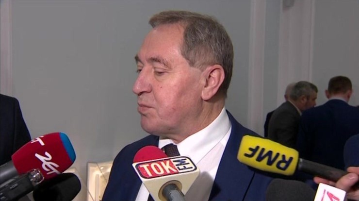 Kowalczyk: wcześniejsza emerytura oznacza świadczenia niższe o 30 proc.