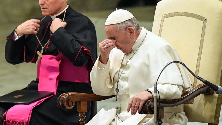 "Ej, Franek". Plakaty przeciwko papieżowi Franciszkowi w Rzymie