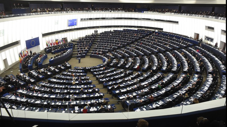 Polska premier odpowiedziała na pytania Parlamentu Europejskiego dotyczące sytuacji w Polsce