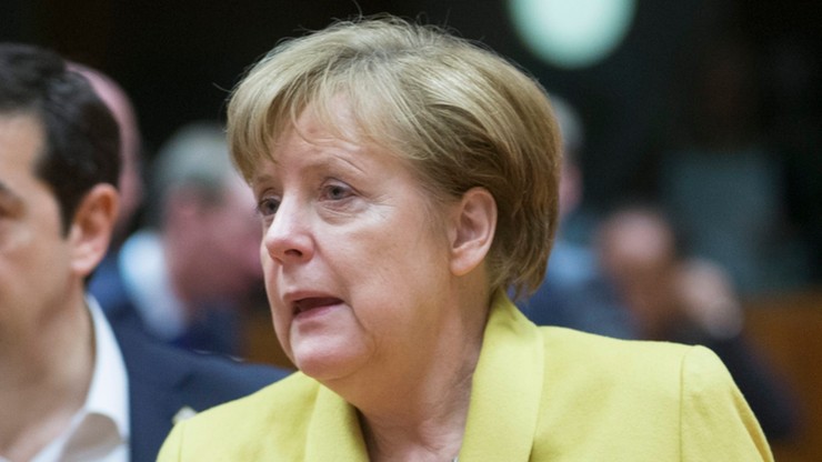 Rośnie poparcie dla przeciwników migracji, spada dla CDU i SPD