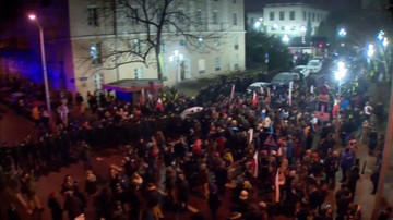 19-01-2017 17:25 Policja: publikację wizerunku osób sprzed Sejmu poleciła prokuratura