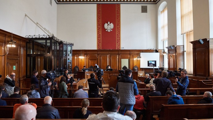 "Trzeba to coś złapać i ogolić na łyso". Proces posłanki PO przeciwko radnej PiS